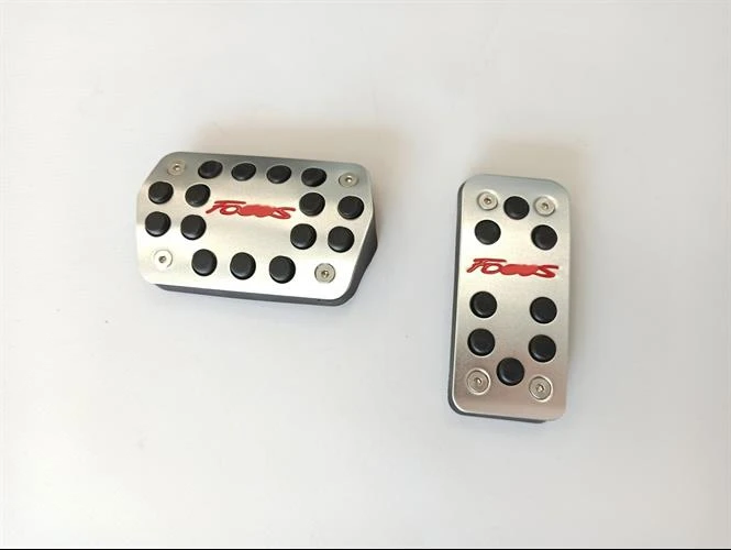 Focus 3 Makyajlı Kırmızı Yazı Otomatik Vites Pedal Seti
