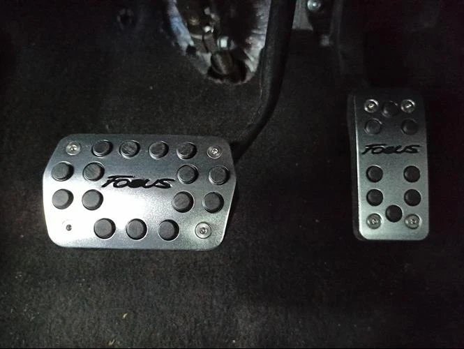 Focus 3 Makyajlı Siyah Yazı Otomatik Vites Pedal Seti