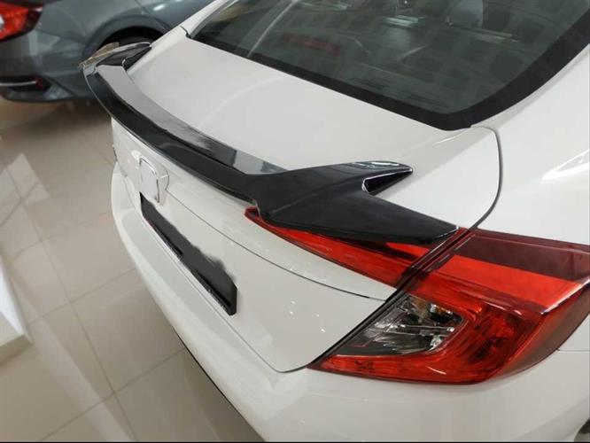 Civic FC5 Boyasız Çıkıntılı Model Bagaj Üstü Spoiler